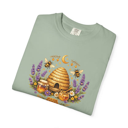 Beehive Honey and Lavender Tee | Vintage Nature Art Shirt | Botanical Garden Gift